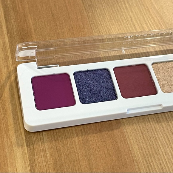 Natasha Denona Mini Lila Eyeshadow Palette - Picture 2 of 8